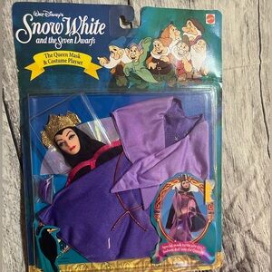 Vintage Mattel 1992 Disney Classics Snow White Evil Queen Mask And Costume
